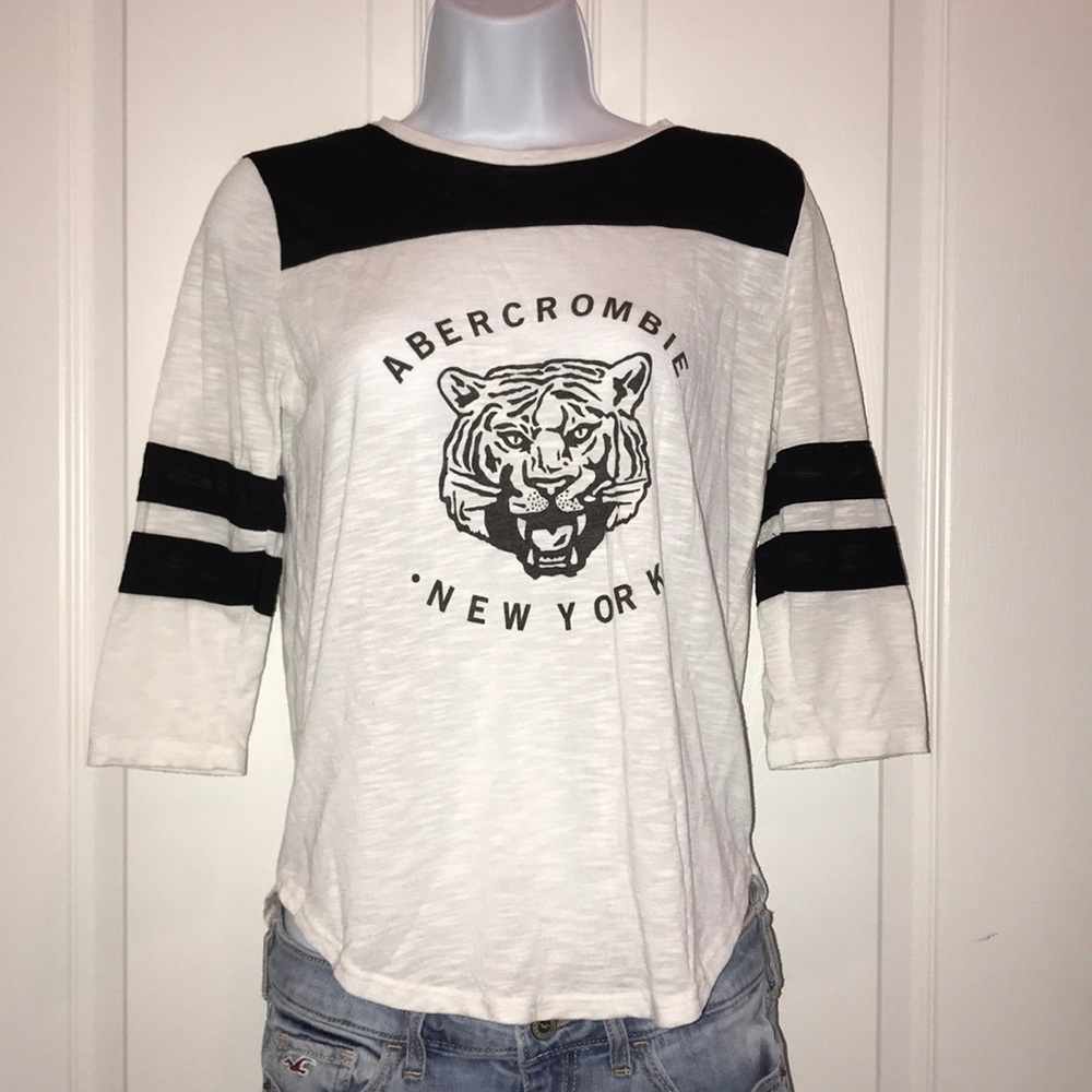 XS Abercrombie & Fitch t-shirt